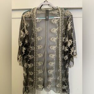 Vince Camuto Kimono